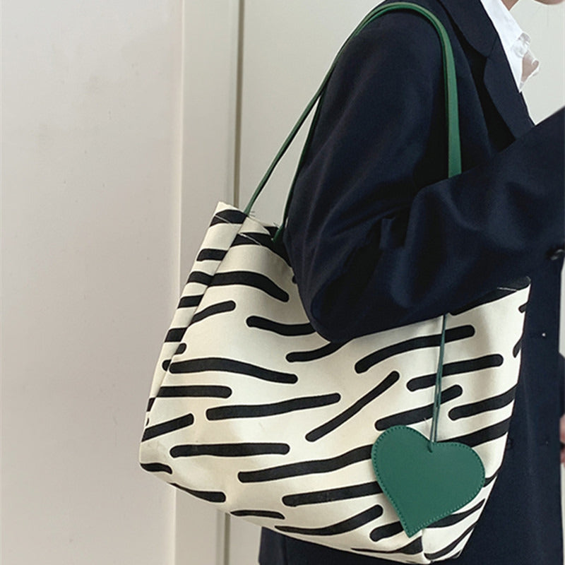 SAVANE Canvas Shoulder Bag